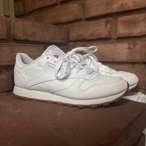 Reebok Classic Leather Sneakers Women’s 9